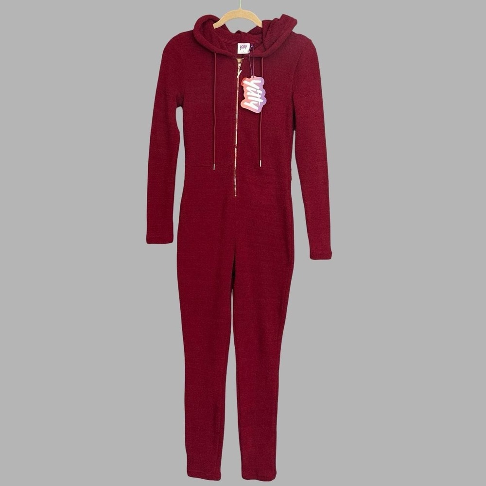 YITTY Pet Me Heart Pocket One Piece Loungewear S Burgundy Hooded Jumpsuit NWT